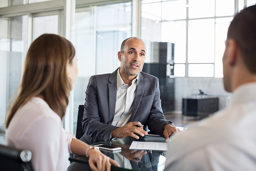 How to Navigate Career Transitions with Confidence